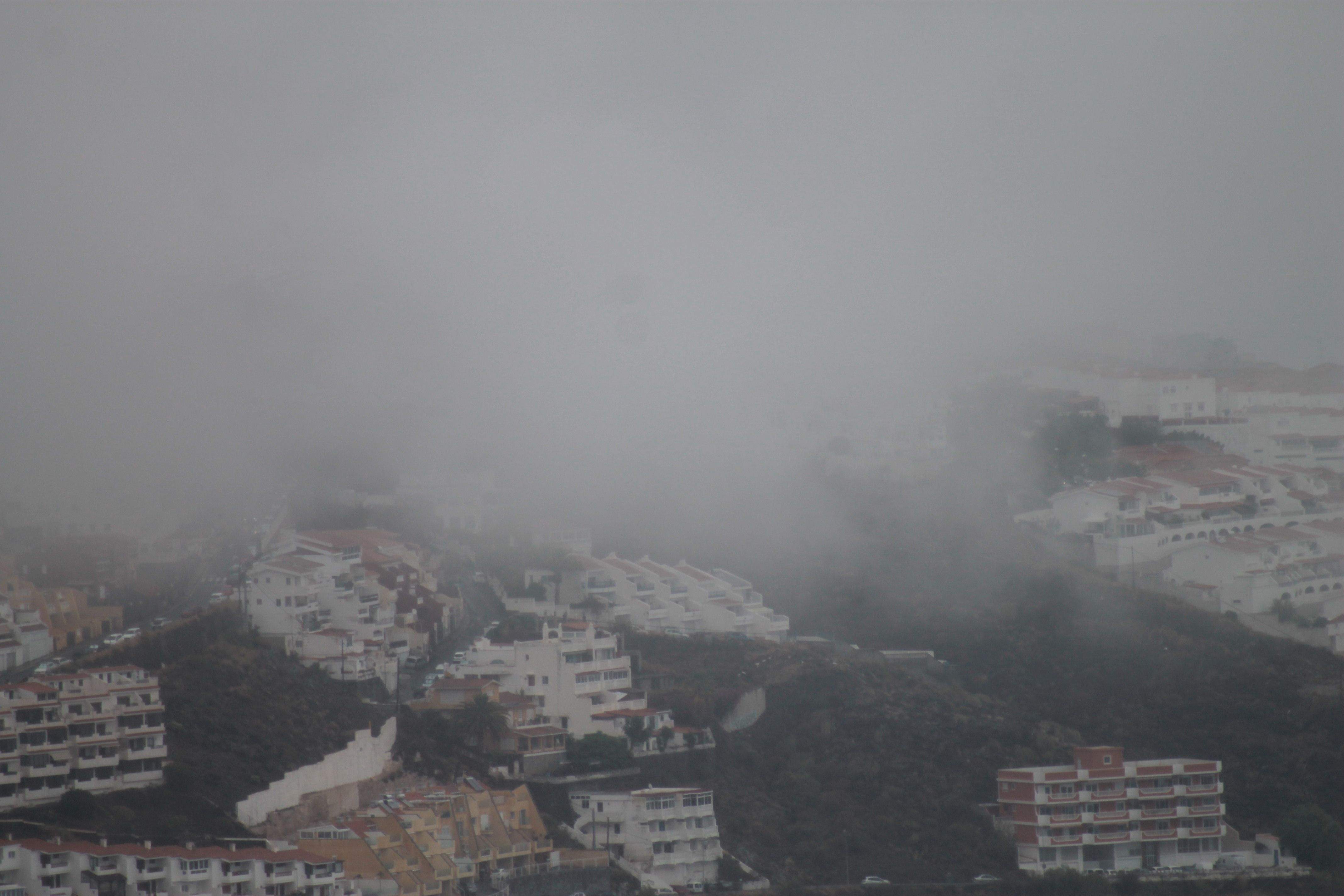 Tenerife durante la tormenta tropical Hermine. / Atlántico Hoy