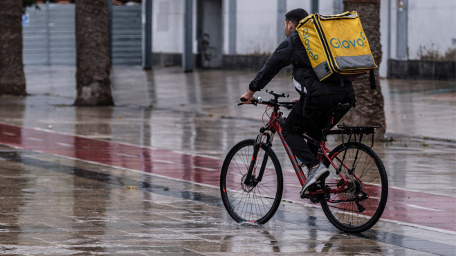 Efectos de la lluvia en Las Palmas de Gran Canaria. / Efe