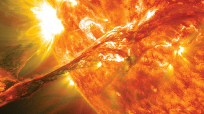 magen de intensidad de la atmósfera superior del Sol tomada por el Observatorio de Dinámica Solar./ IAC