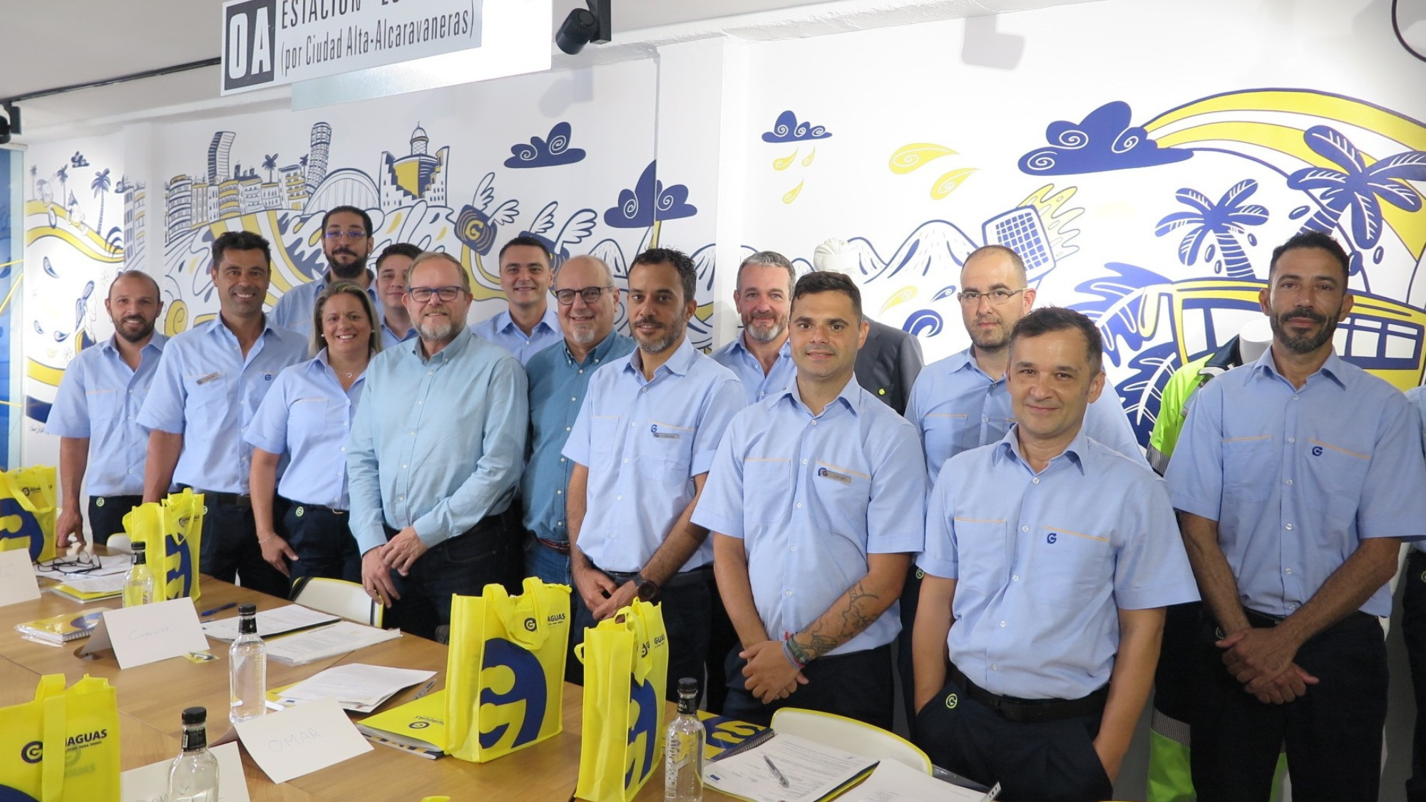 Once nuevos conductores y una conductora forman la nueva promoción. / GM