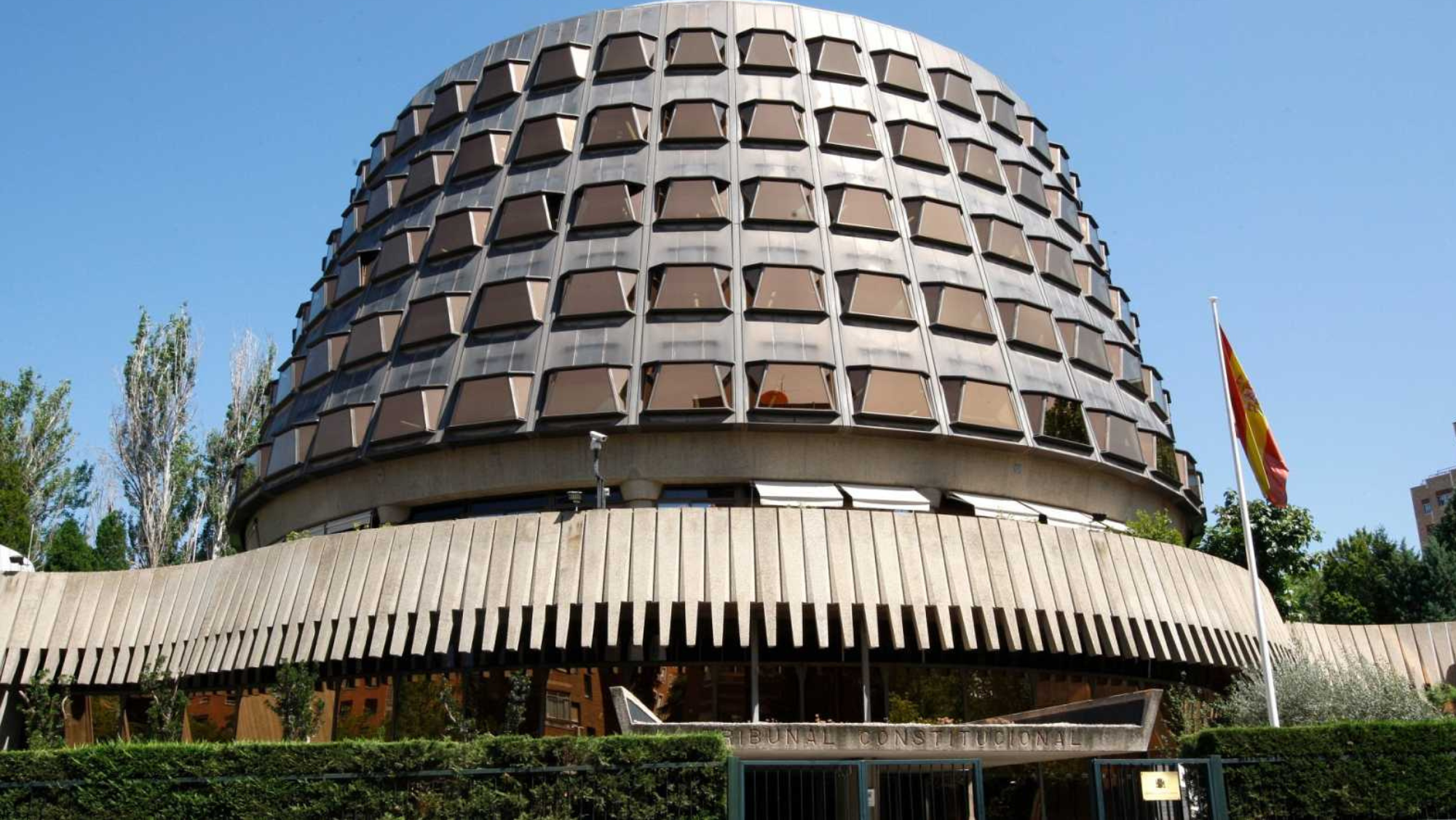 Edificio del Tribunal Constitucional (TC). / EFE