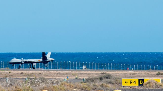 En la imagen, parte de la prueba que Defensa realizó en Lanzarote del dron Predator-B. / Ejército del Aire En la imagen, parte de la prueba que Defensa realizó en Lanzarote del dron Predator-B. / Ejército del Aire