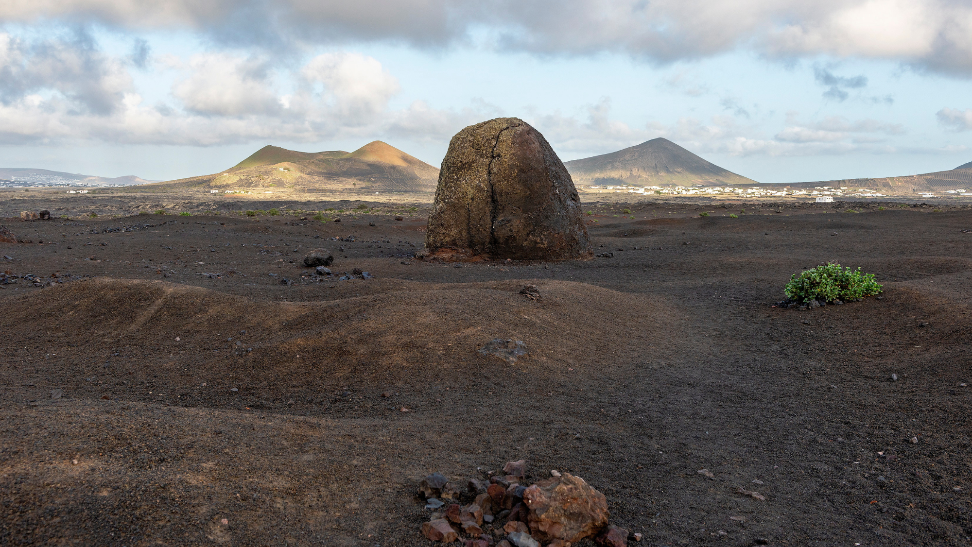 Paisajes lunares de Lanzarote. / EFE