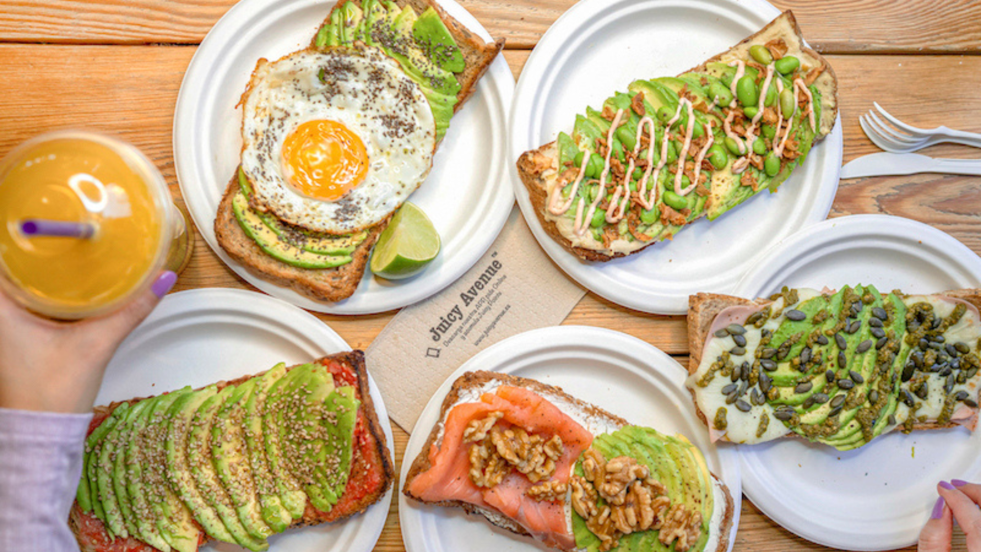 Avo toast de Juicy Avenue. / Juicy Brands  