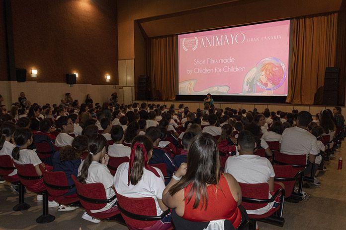 Proyección escolar de Animayo en el Festival Internacional de Cine de Gáldar.
