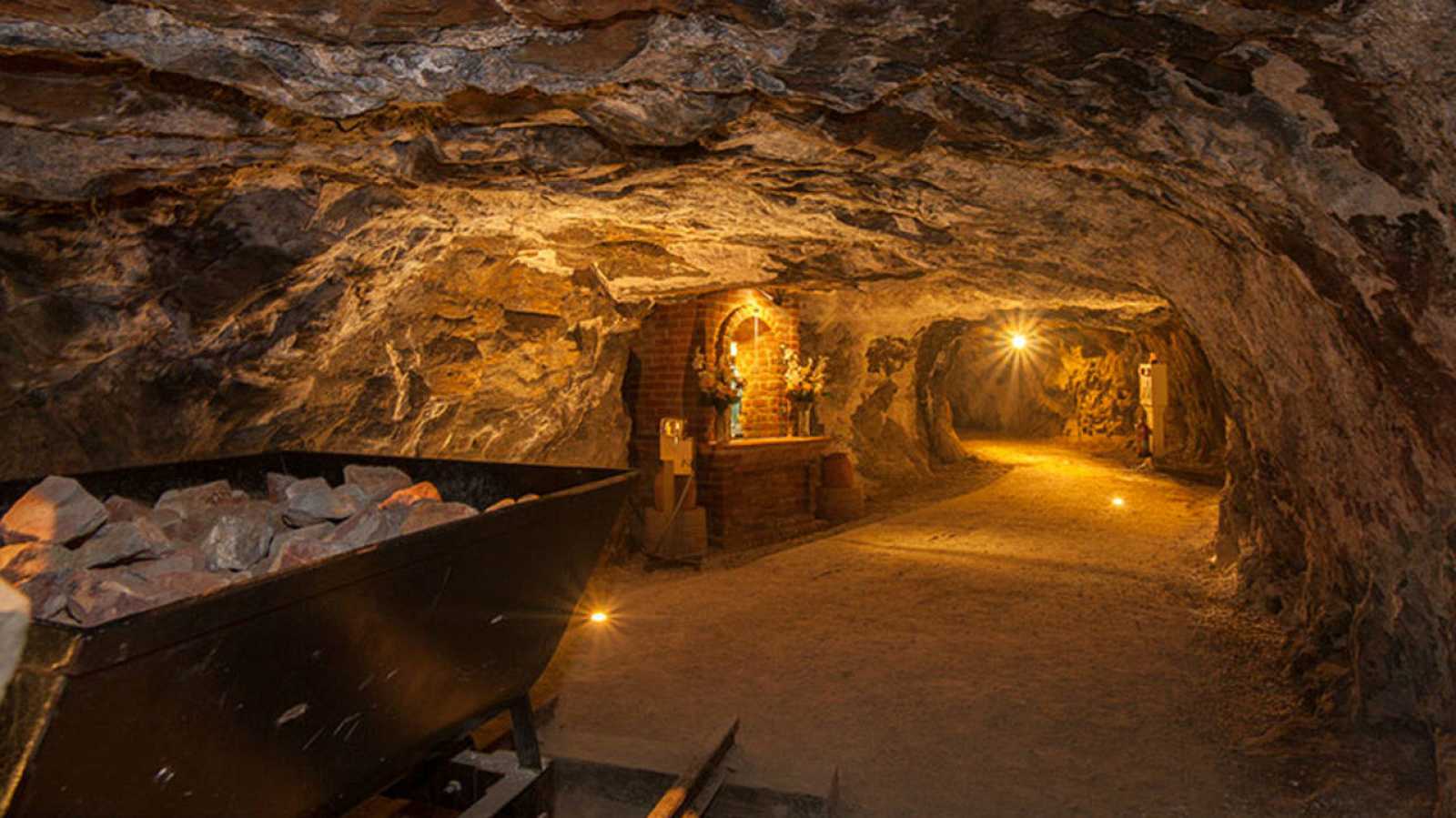 Las tierras raras son elementos químicos que se encuentran bajo tierra. / FCI