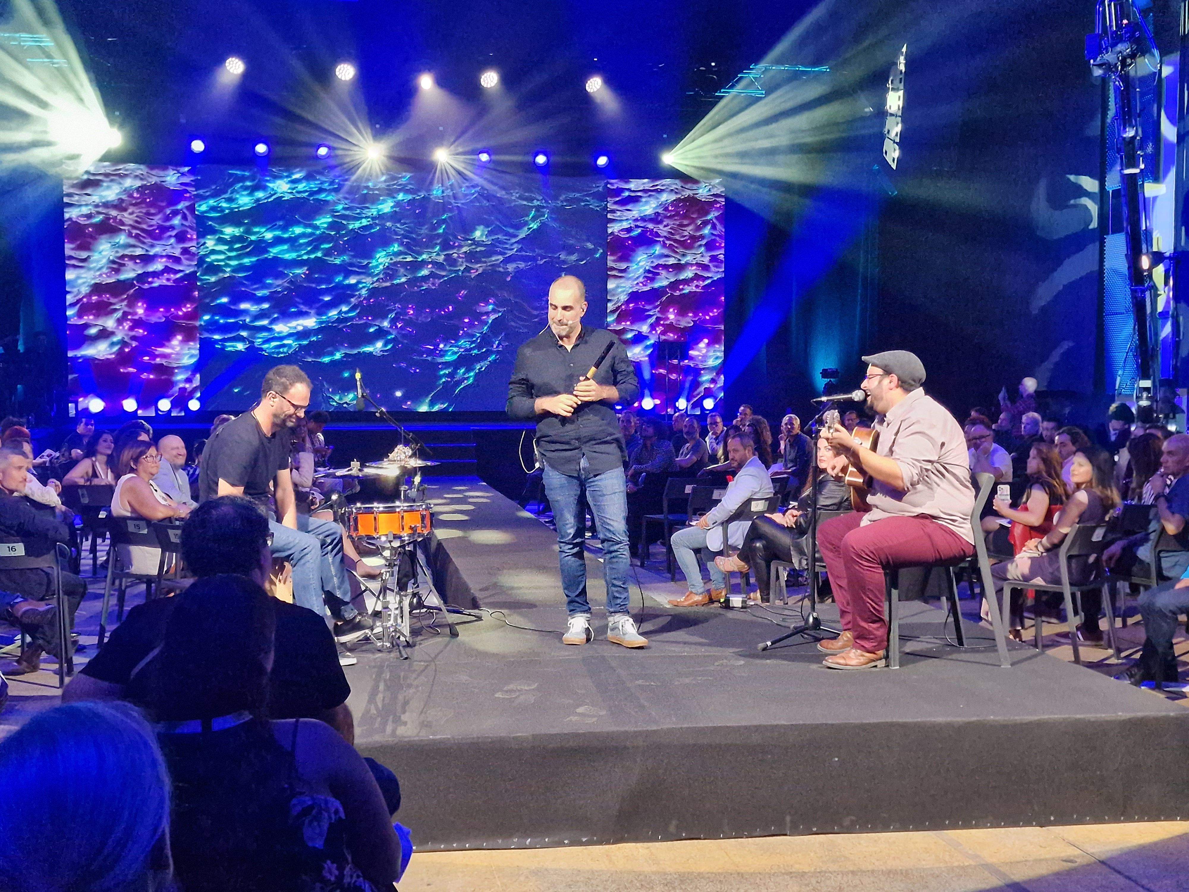 Actuación de Pablo Díaz durante la gala de los Premios Canarios de la Música. / AH