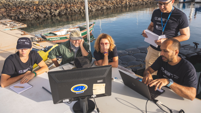 Alumnos durante la formación de PLOCAN este viernes. / Plataforma Oceánica de Canarias