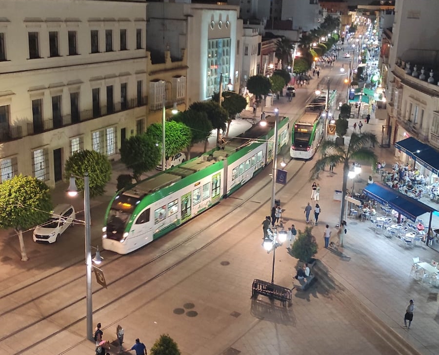 Tren-Tranvía de la Bahía de Cádiz./