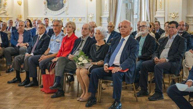 Francisco Rubio Royo, Ángel Tristán Pimienta, Alberto Cabré, Manuel Lobo o José Regidor, entre otros, estuvieron presentes en el acto. / Alejandro Quevedo
