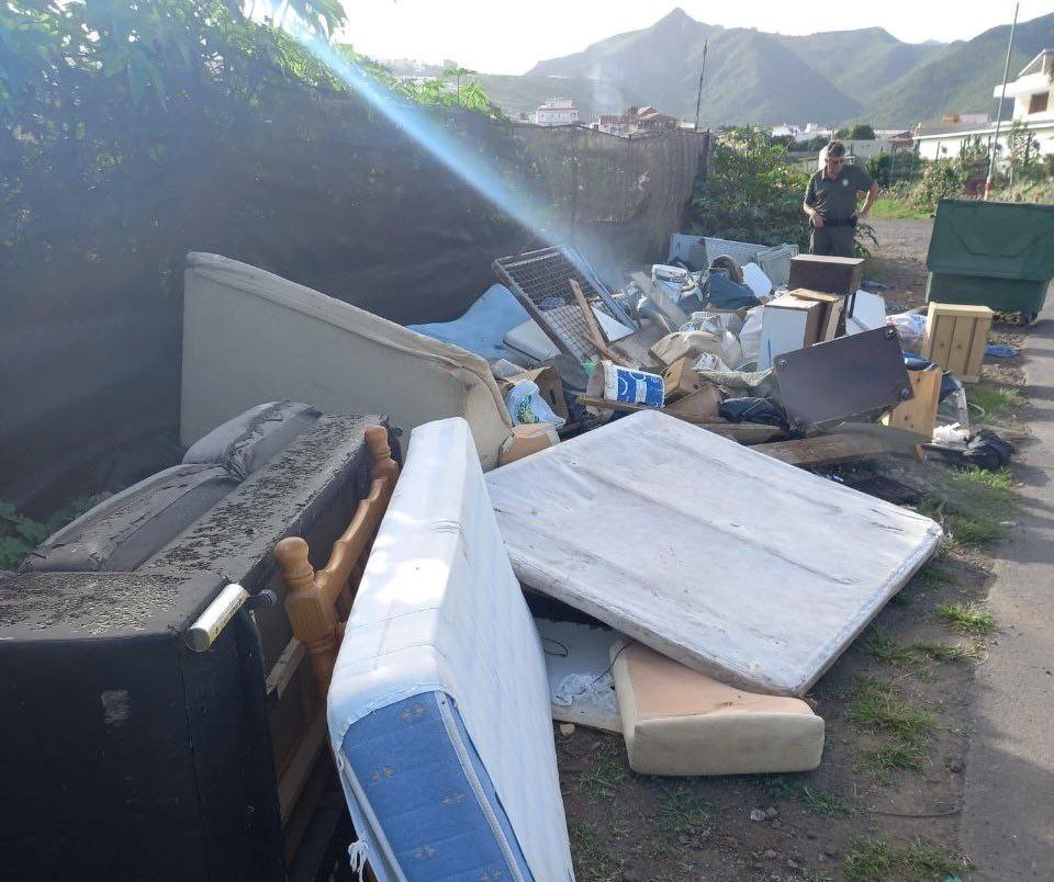 Residuos de enseres localizados en La Laguna. / Ayuntamiento de La Laguna