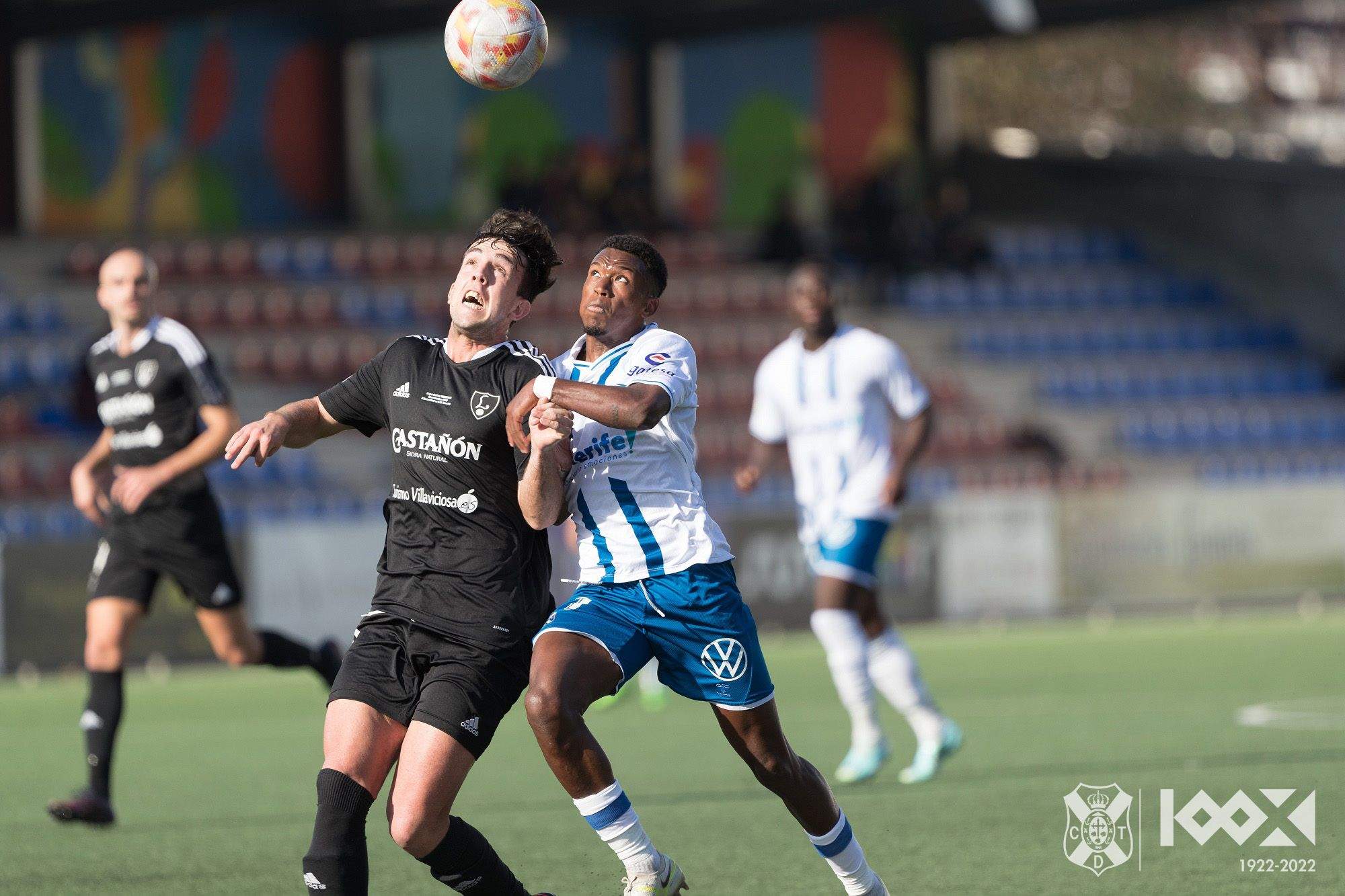 Alassan marcó el primer gol del Tenerife y fue un quebradero de cabeza para la defensa del Lealtad hasta que fue sustituido en el minuto 64./ CDT.