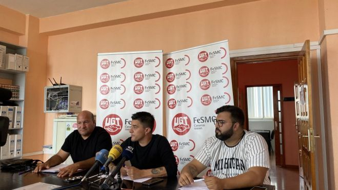Domingo Hernández, Hector Fajardo y Oliver Martín durante la rueda de prensa. / AH Domingo Hernández, Hector Fajardo y Oliver Martín durante la rueda de prensa. / AH