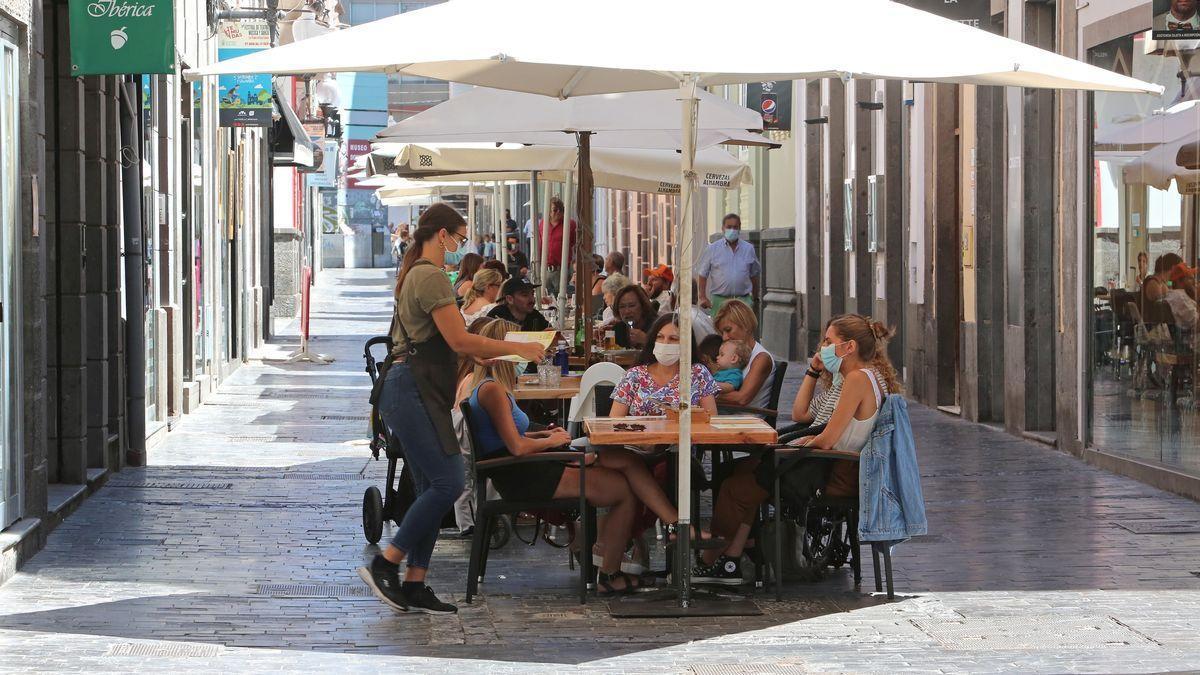 El suceso fue en un establecimiento del paseo Tomás Morales. /Efe