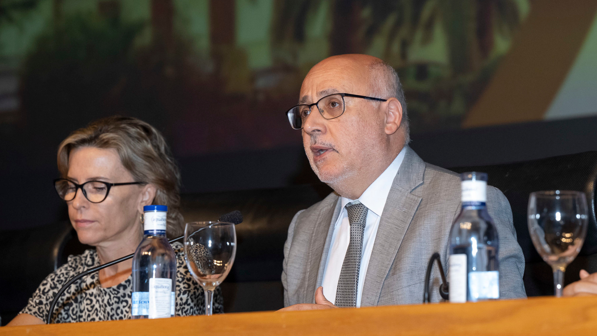 Morales afirmó que el turismo es importante pero hay que buscar otras alternativas económicas. /Cabildo de Gran Canaria