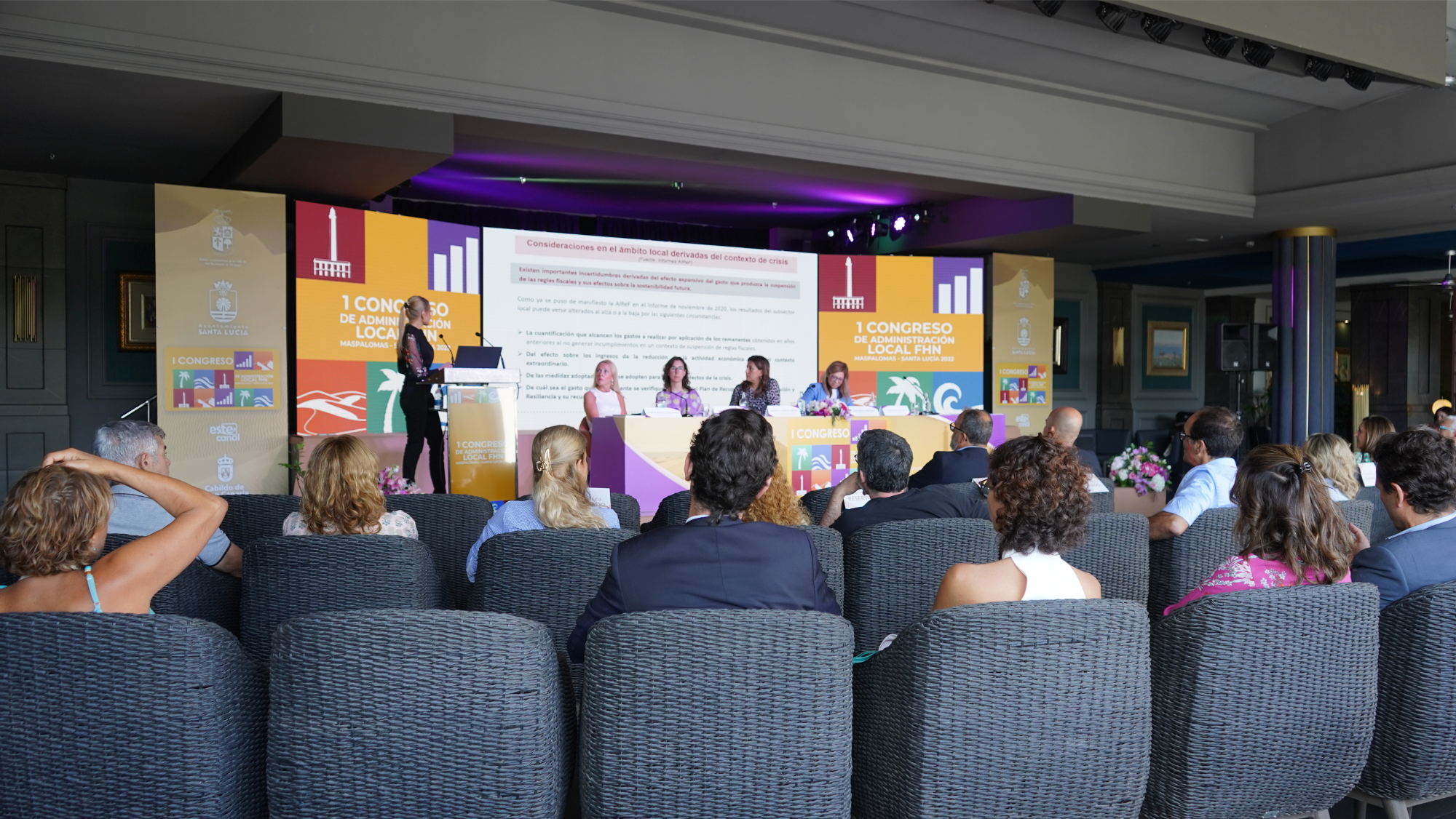Imagen de la clausura del I Congreso de Administración Local organizado por los ayuntamientos de San Bartolomé y Santa Lucía. / Cedida