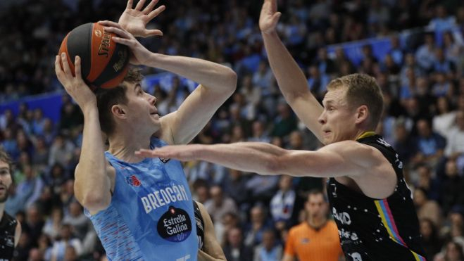 b1fe47db01189248c5360031c4d26e484a5dfc63