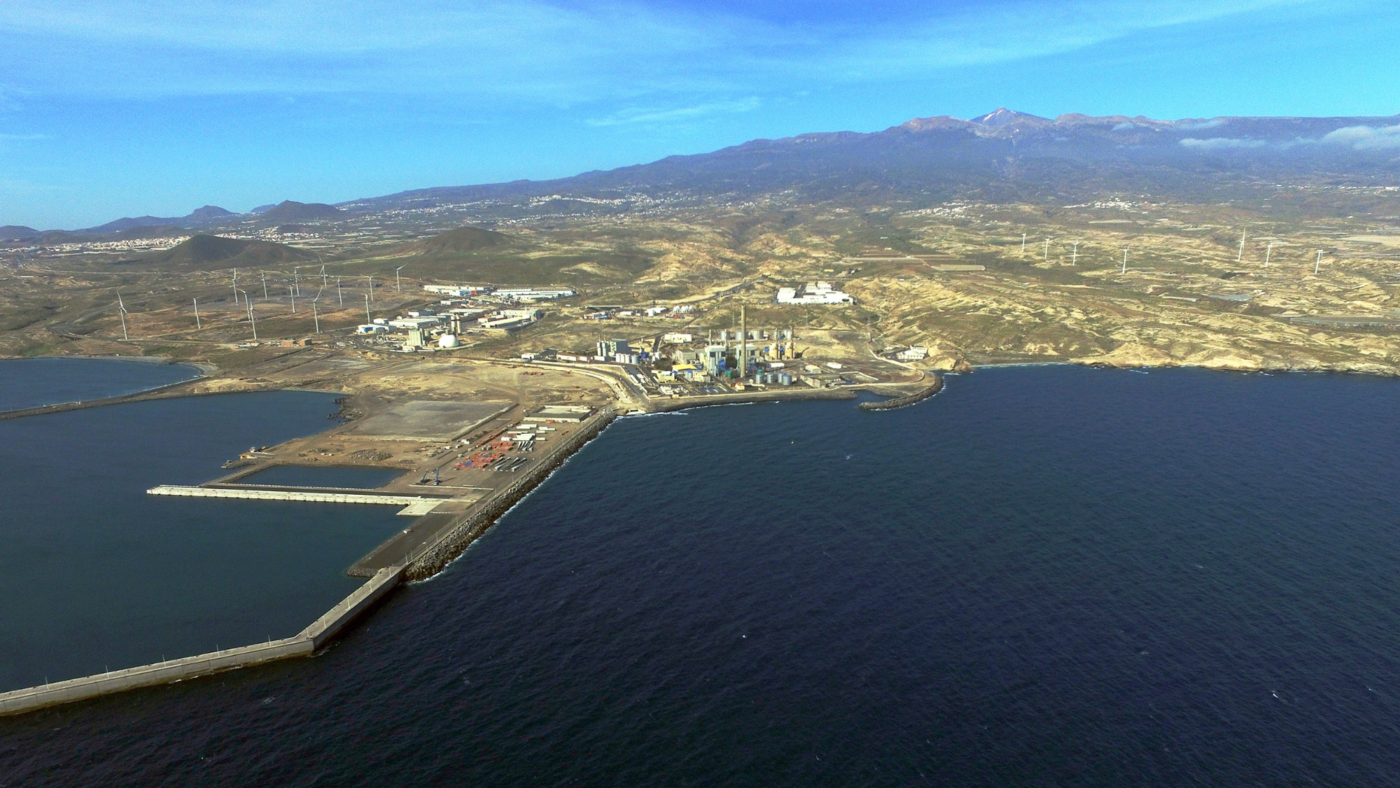 Vista aérea del Puerto de Granadilla. / ARCHIVO AH
