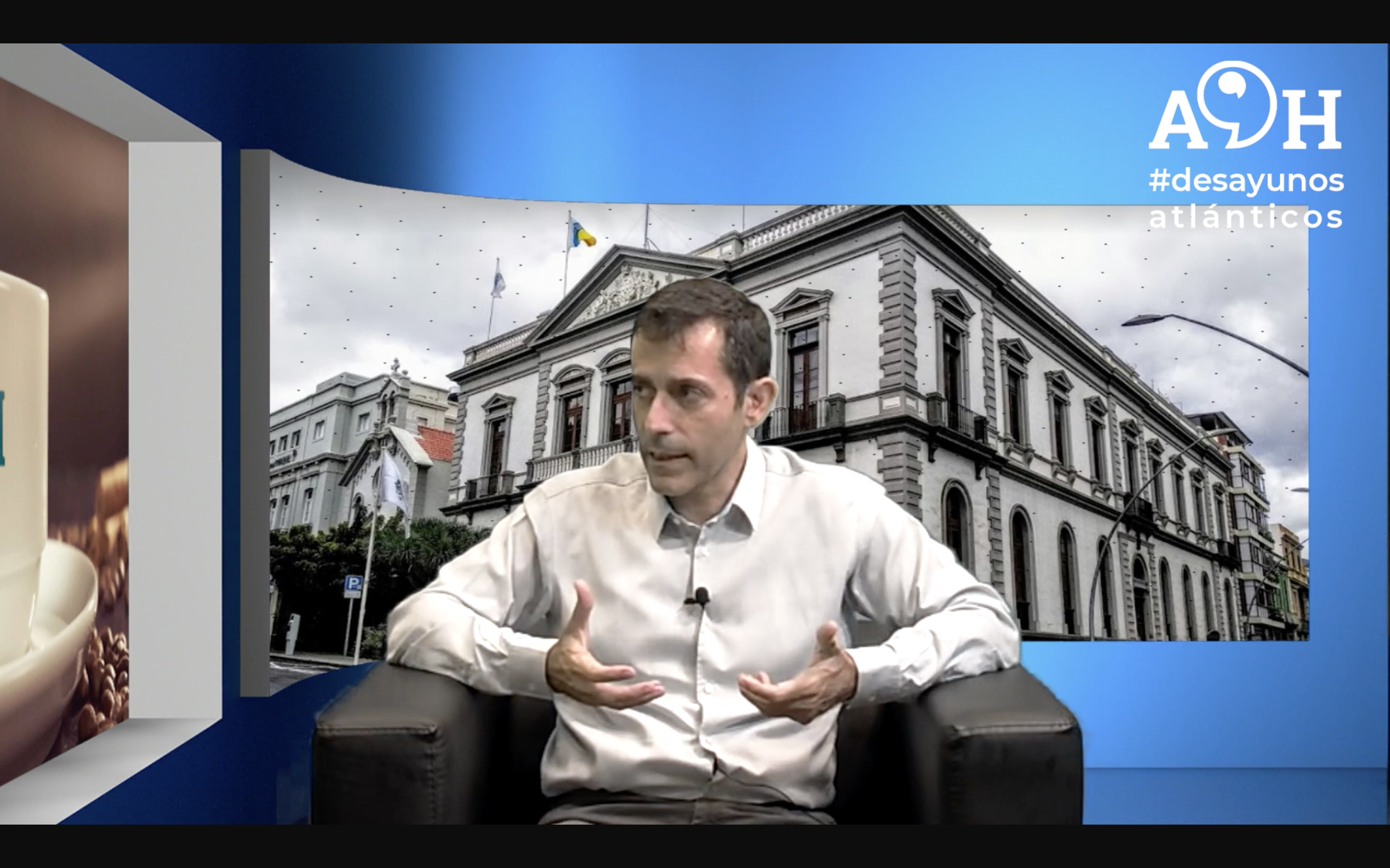 Juan José Martínez, concejal de Hacienda, Patrimonio, Vivienda y Política Social del Ayuntamiento de Santa Cruz de Tenerife, en los desayunos de Atlántico Hoy./ 