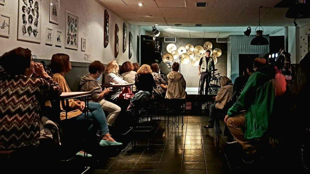 Una de las últimas actuaciones del Vórtice Rock Café en el nuevo local./ Vórtice