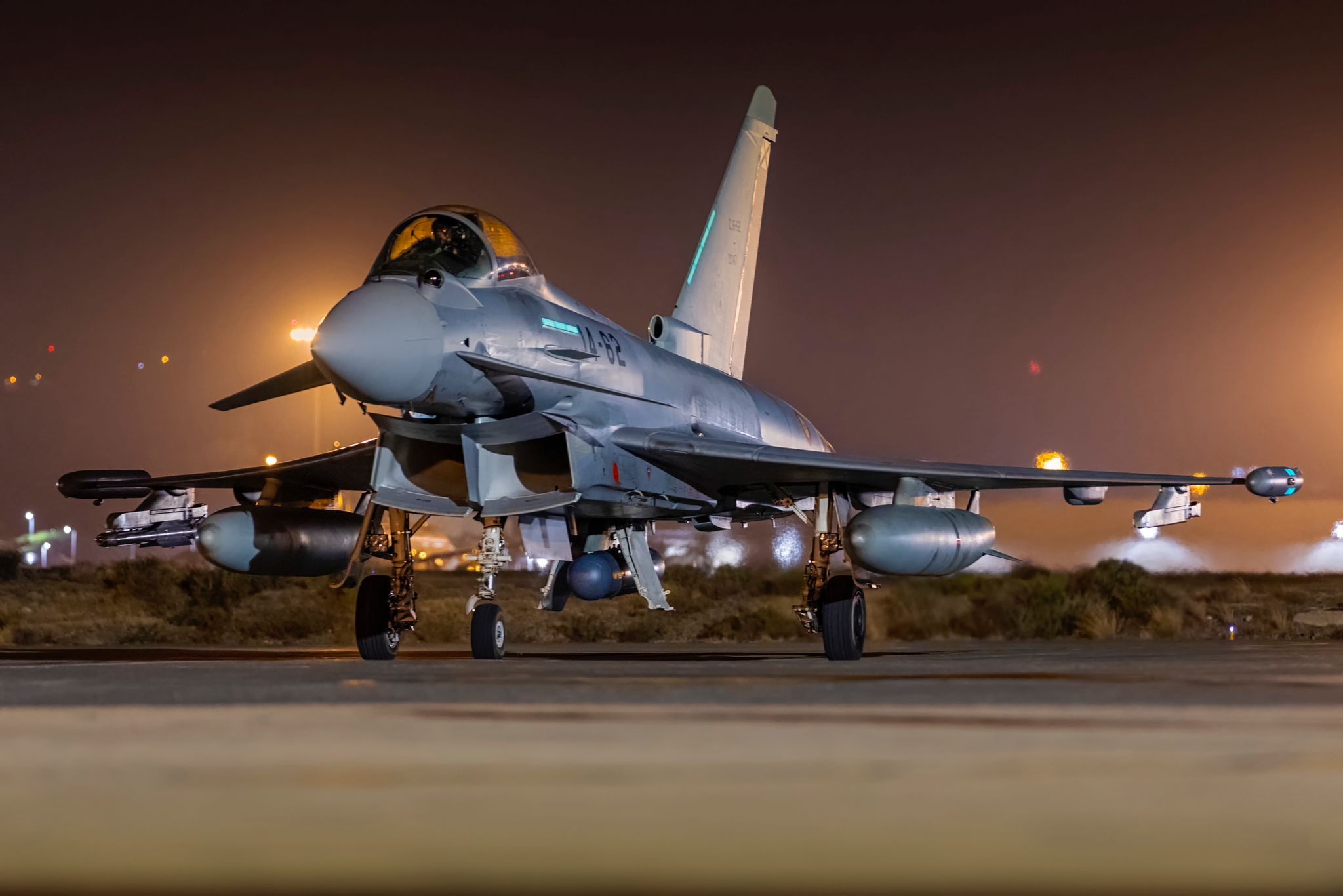 Canarias recibirá Eurofighter ya operativos en lugar de los nuevos cazas del programa Halcón. En la imagen, una unidad en Gando después de un entrenamiento. / EJÉRCITO DEL AIRE Y DEL ESPACIO