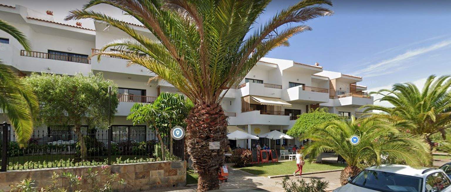 Tearooms Tenerife / AH