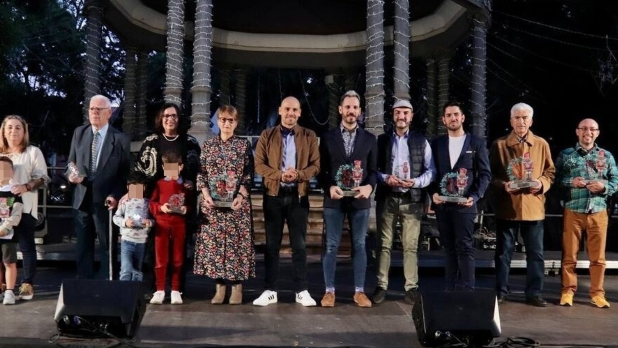 Los ganadores del concurso de belenes de Santa Cruz./ Cedida
