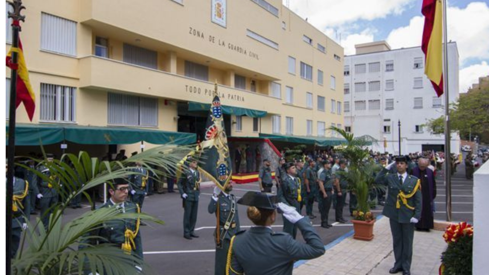 Comandancia de la Guardia Civil en Tenerife./ Arzobispado Castrense