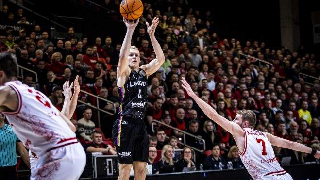 Salin rytas Salin rytas