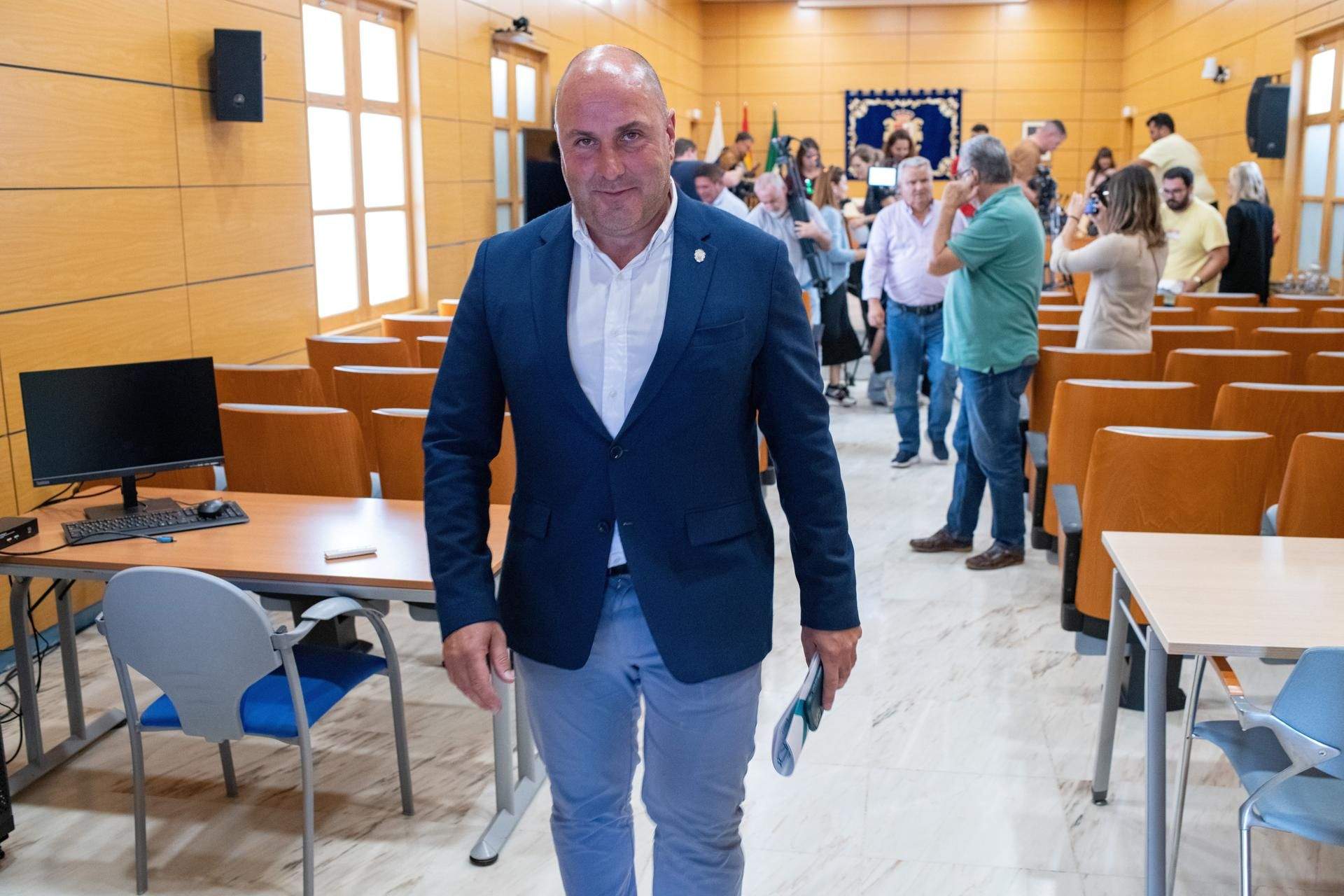 Sergio Lloret, presidente del Cabildo de Fuerteventura. / Carlos de Saá (EFE)