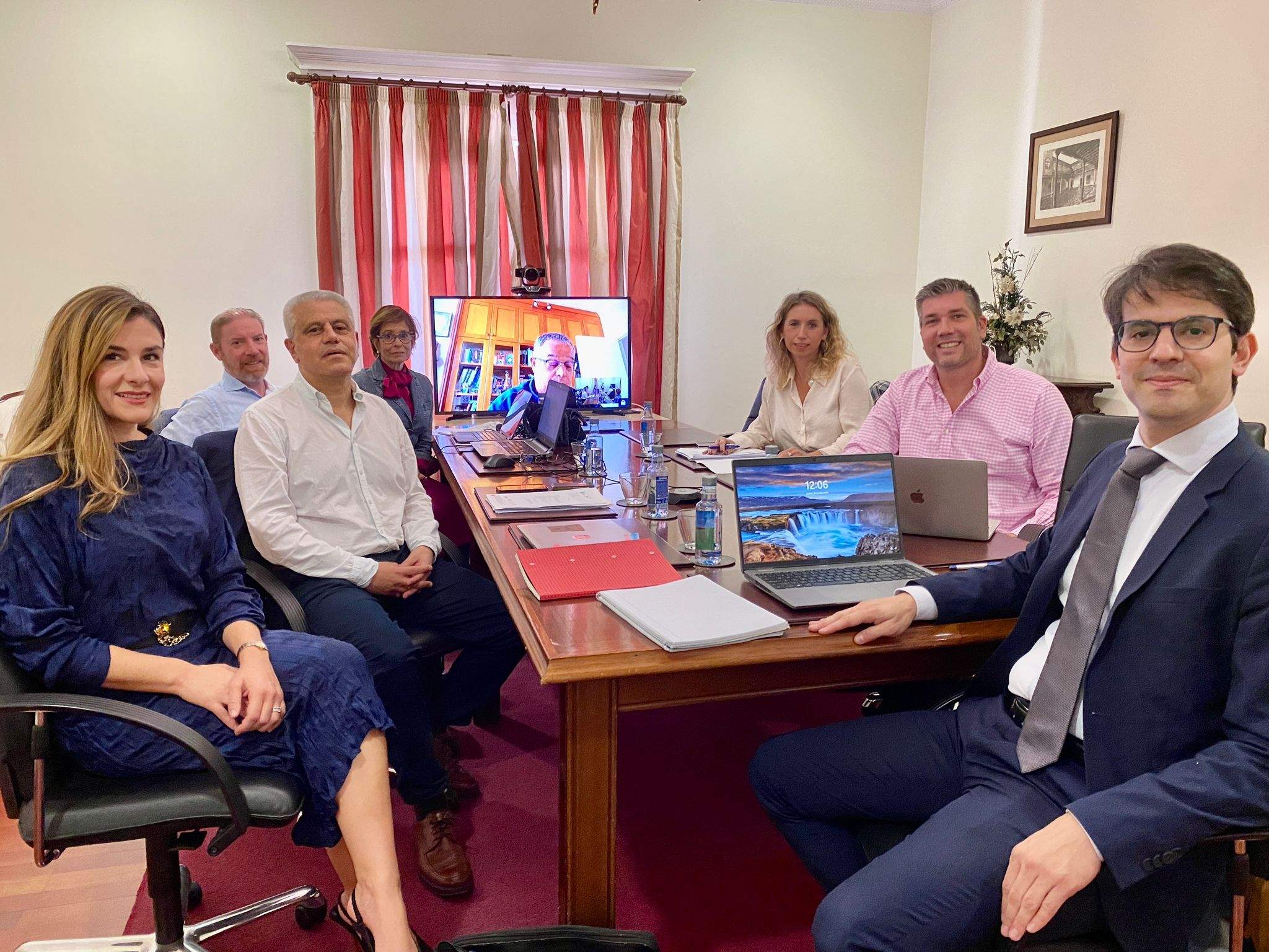 De Izda. a dcha.: Almudena Estévez,Pablo Hernández, María José Miranda, Yeray Molinillo, Estrella Martín, Fermin Delgado y Miguel Ángel Herrero./ ZEC