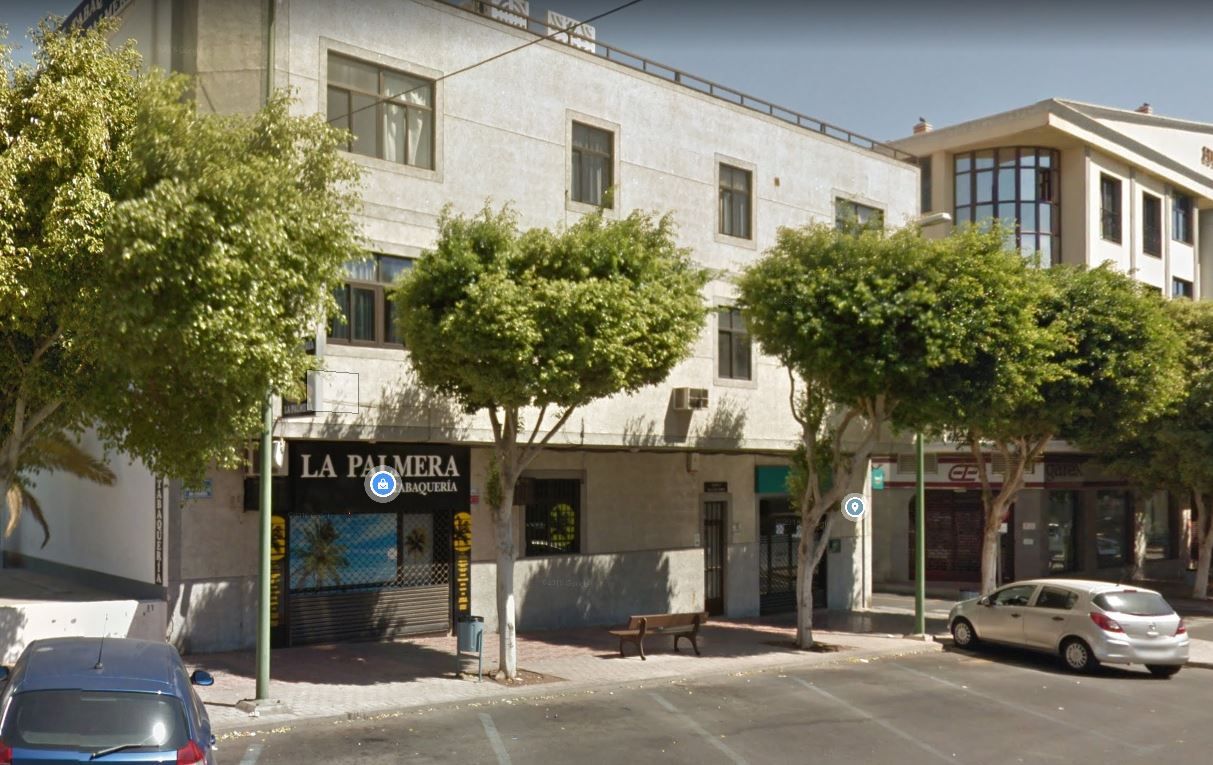 Tabaquería La Palmera / AH