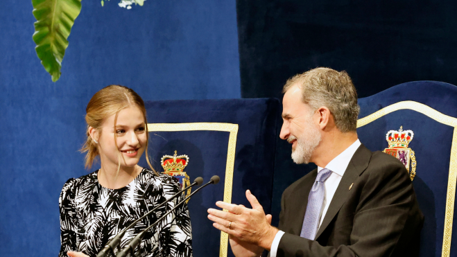 Felipe VI con la princesa Leonor. / © Casa de S.M. el Rey