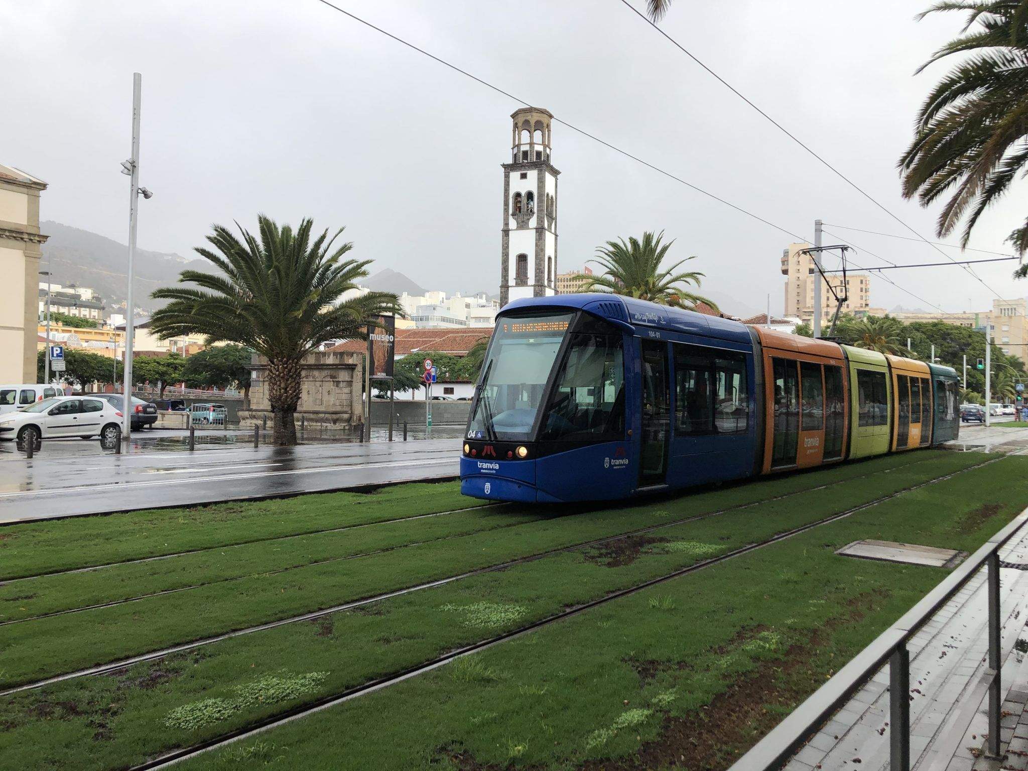 Imagen del tranvía de Tenerife, Metrotenerife. / Consejería de Obras Públicas, Transportes y Vivienda Imagen del tranvía de Tenerife, Metrotenerife. / Consejería de Obras Públicas, Transportes y Vivienda