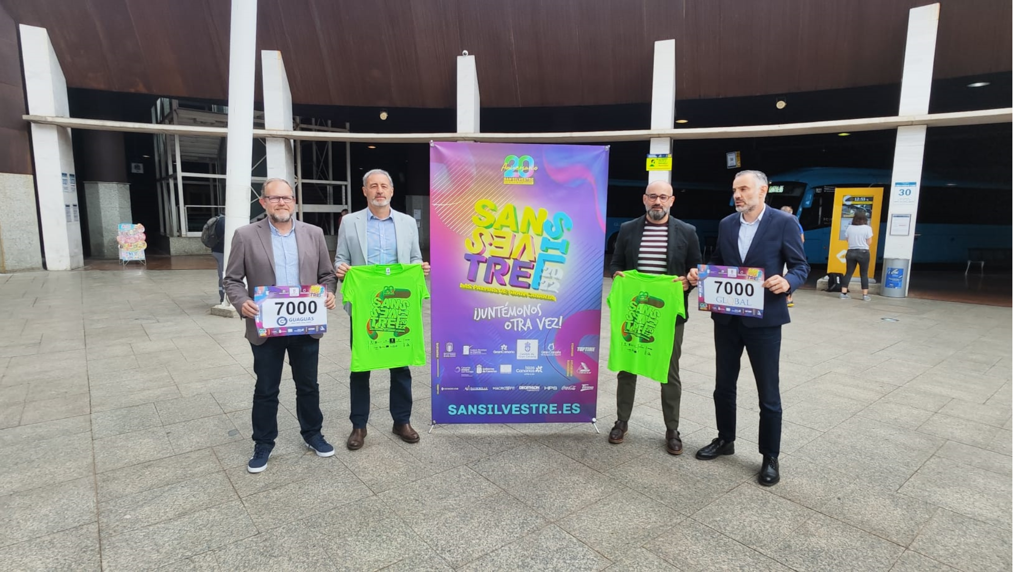 Acto de presentación de la San Silvestre, que tuvo lugar en la estación de Guaguas Municipales. TOP TIME EVENTOS