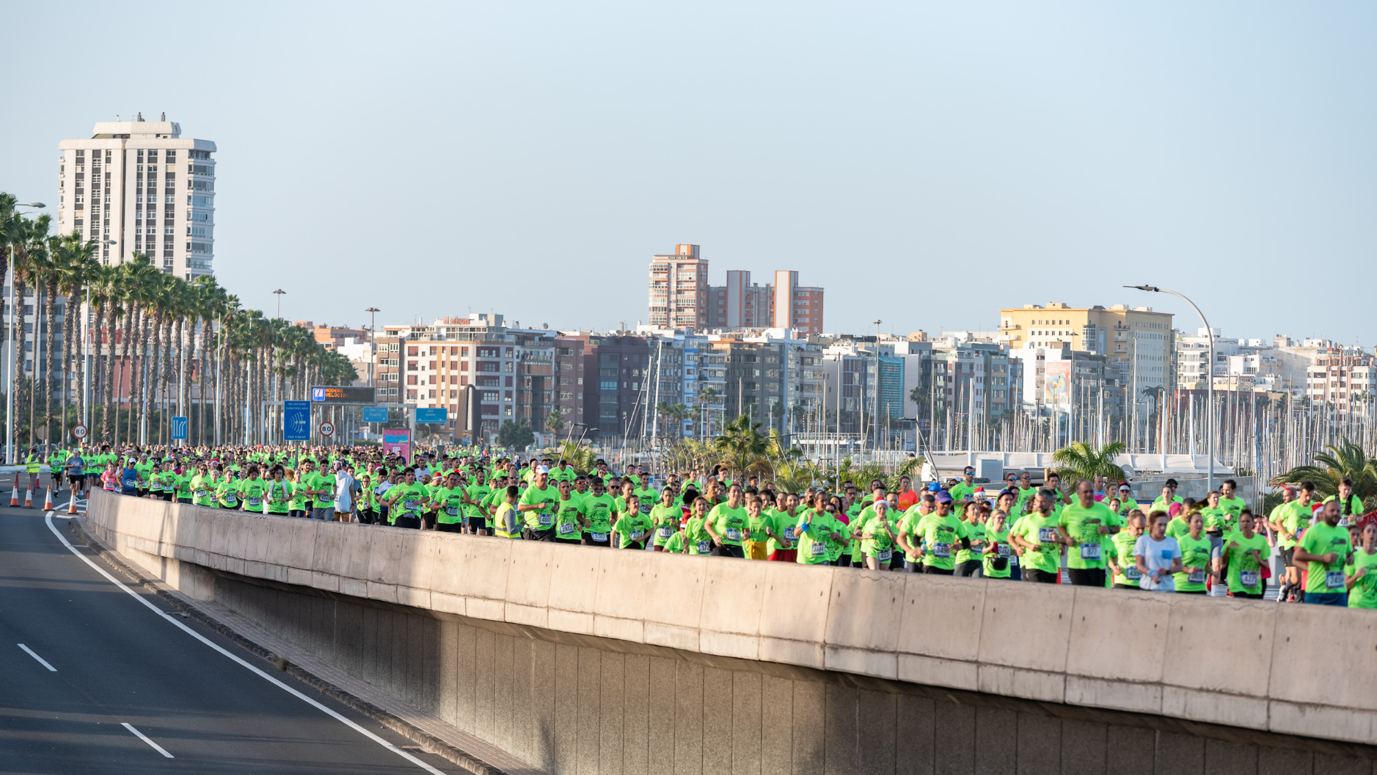Un momento de la San Silvestre que se celebró en 2019 con buen ambiente y sin incidentes. / Ayuntamiento de LPGC