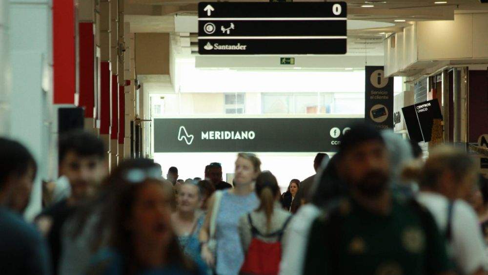 Centro comercial Meridiano, en Santa Cruz de Tenerife./ Álvaro Oliver (AH) Centro comercial Meridiano, en Santa Cruz de Tenerife./ Álvaro Oliver (AH)