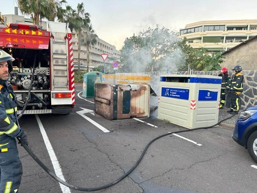Quema de contenedores en el Puerto de la Cruz. / Ayuntamiento de Puerto de la Cruz