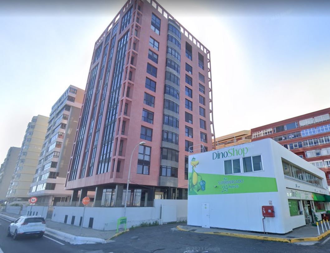 Sede de Capella Inmobi / AH