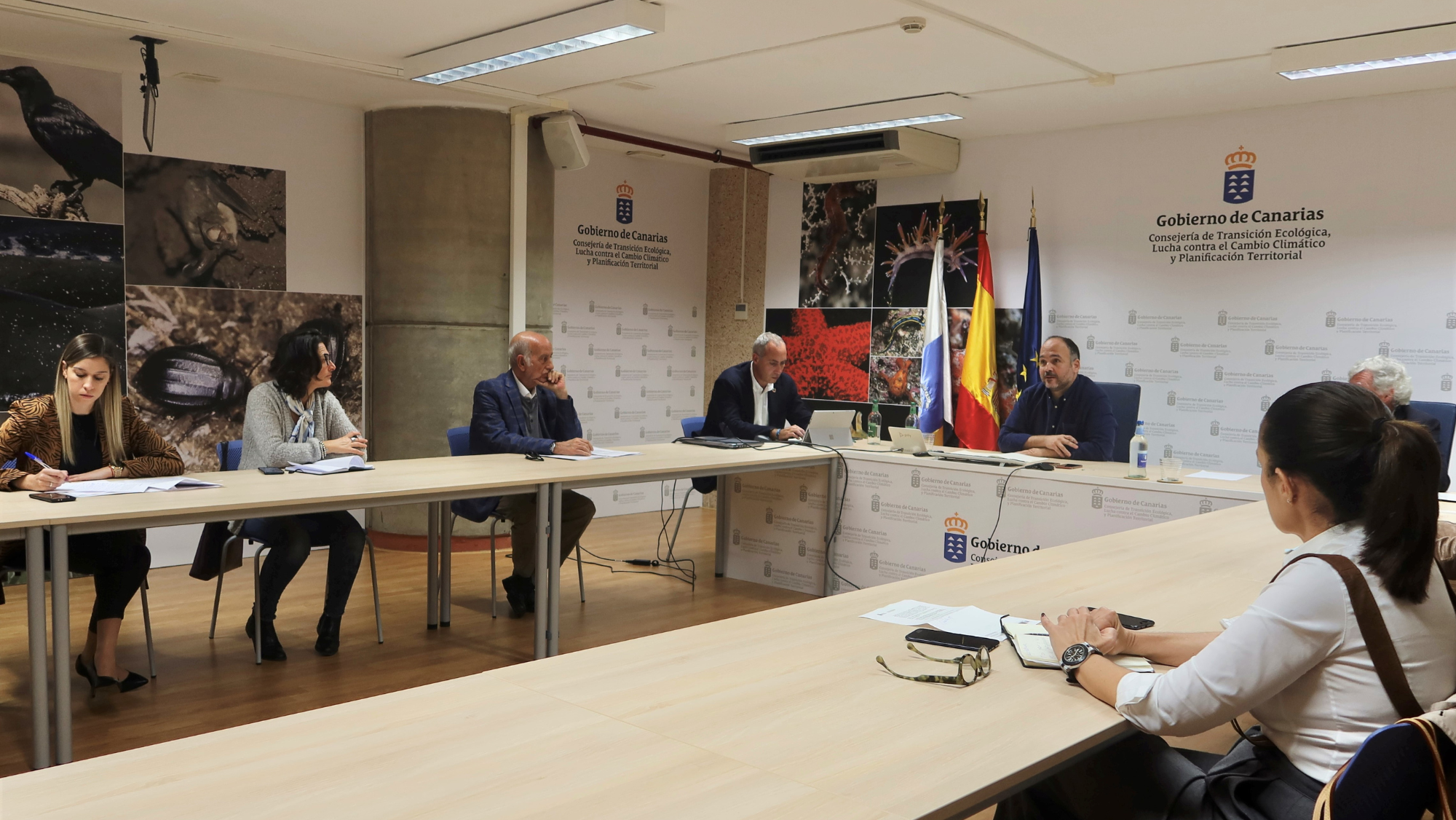 Reunión de la creación de la Comisión Mixta sobre los afectados por la Ley de Costas.  Consejería de Transición Ecológica