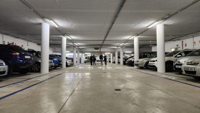 Panorámica de una de las plantas del parquin del Cabildo. / AH Panorámica de una de las plantas del parquin del Cabildo. / AH