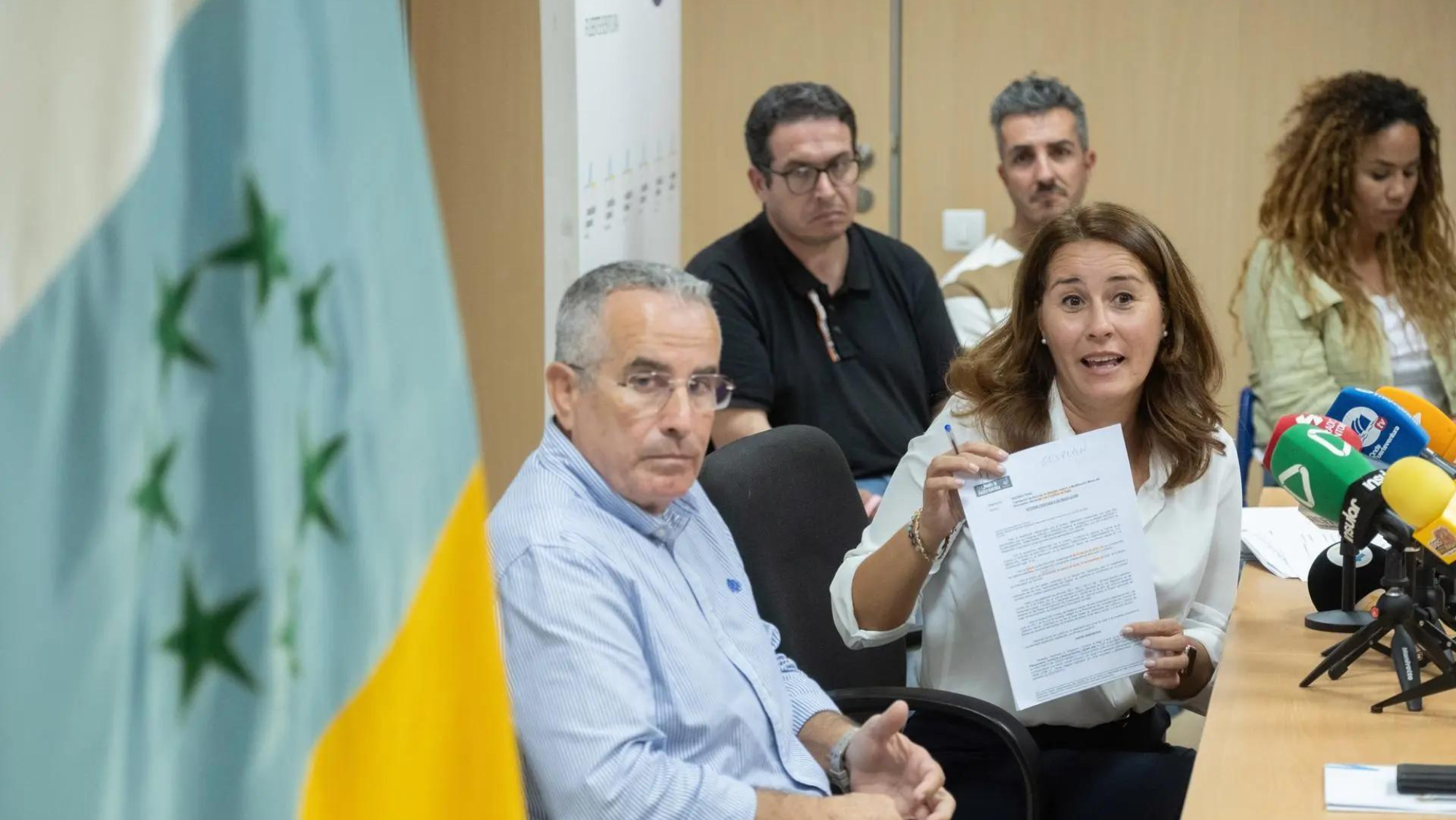 Miembros de CC de Fuerteventura.  EFE  Carlos de Sáa