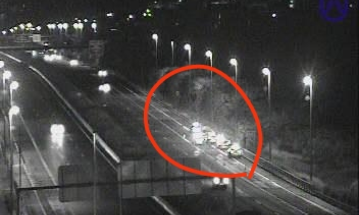 Imagen de la detención del kamikaze en la TF-1. / Tenerife Vial 