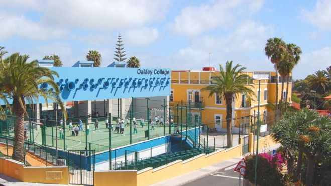 Oakley College School de Las Palmas./