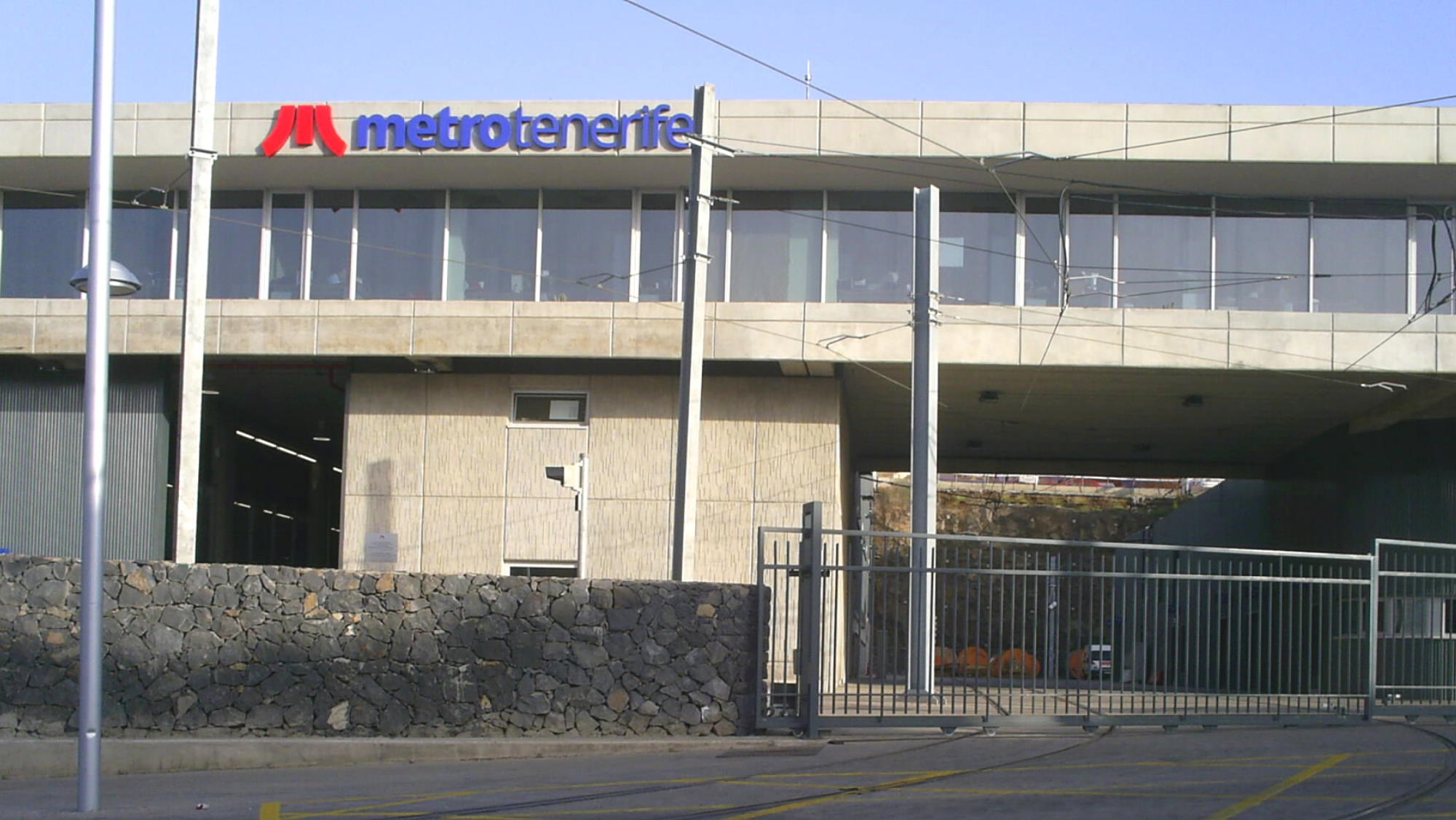 Fachada de la sede de Metropolitano de Tenerife. / IMAGEN DE LA RED Fachada de la sede de Metropolitano de Tenerife. / IMAGEN DE LA RED