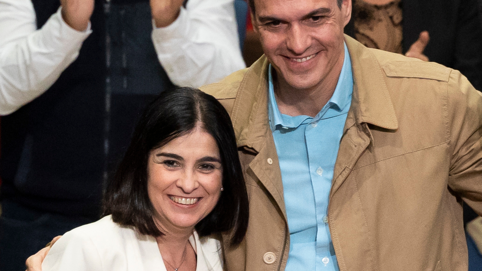Imagen de Carolina Darias y Pedro Sánchez en el acto del Alfredo Kraus. / Quique Curbelo (Efe)