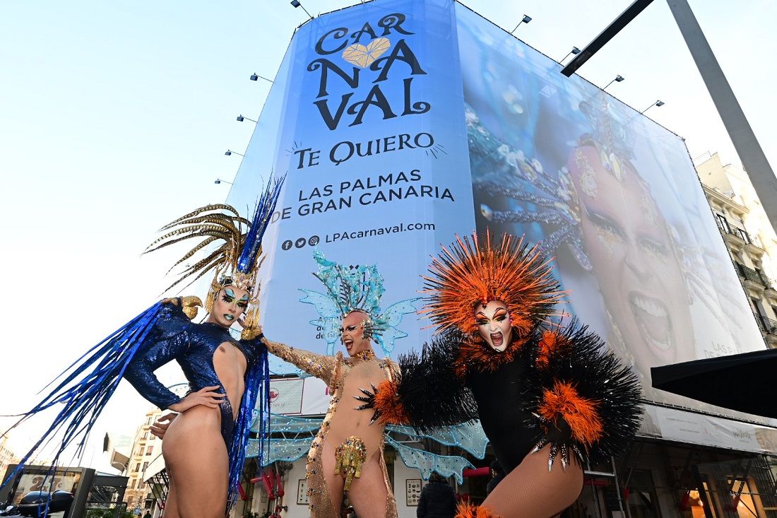 La lona con la que el Carnaval de Las Palmas se promocionó en Madrid en 2022. / Tony Hernández