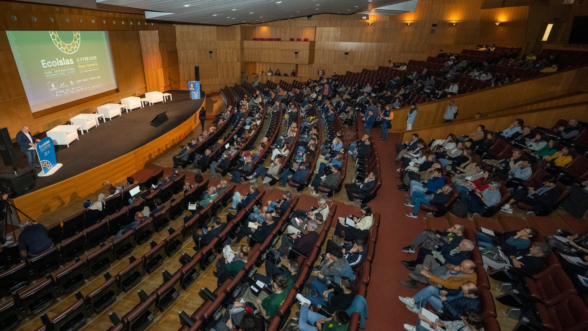 El I Foro Ecoislas arranca en Infecar para hablar de renovables, cambio global y sostenibilidad./ Cabildo de Gran Canaria