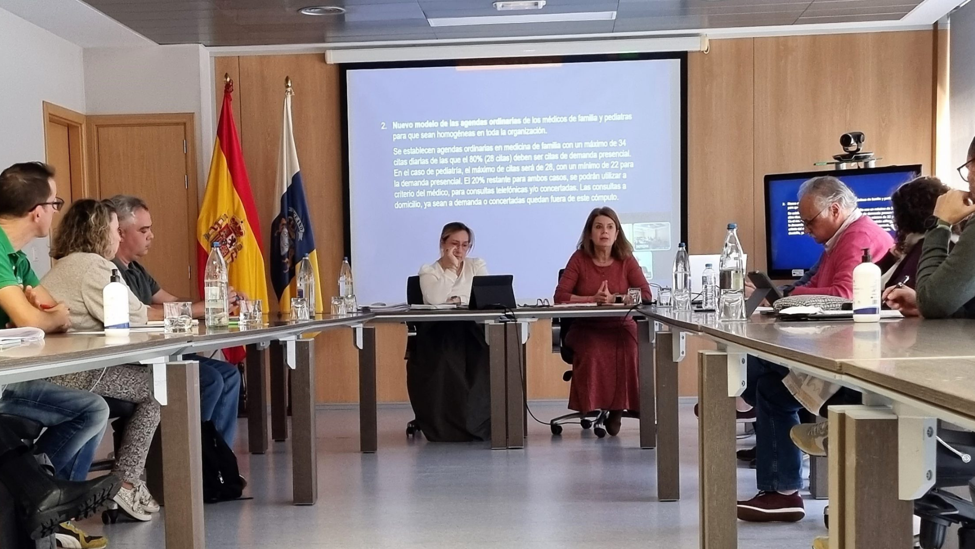 Reunión con las sociedades científicas y el Gobierno de Canarias. / Gobierno de Canarias Sanidad Reunión con las sociedades científicas y el Gobierno de Canarias. / Gobierno de Canarias Sanidad