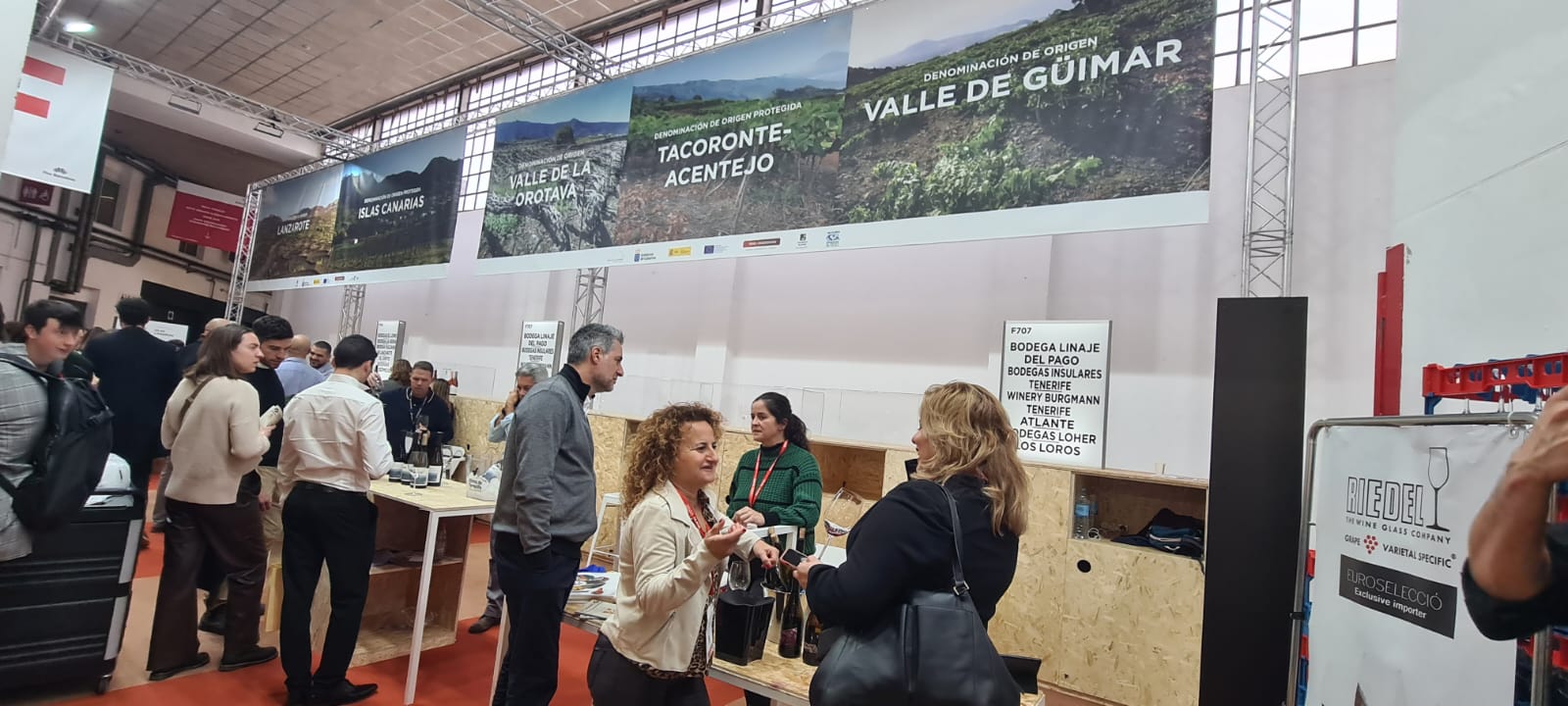 Puesto de Canarias en la Barcelona Wine Week./ Redes